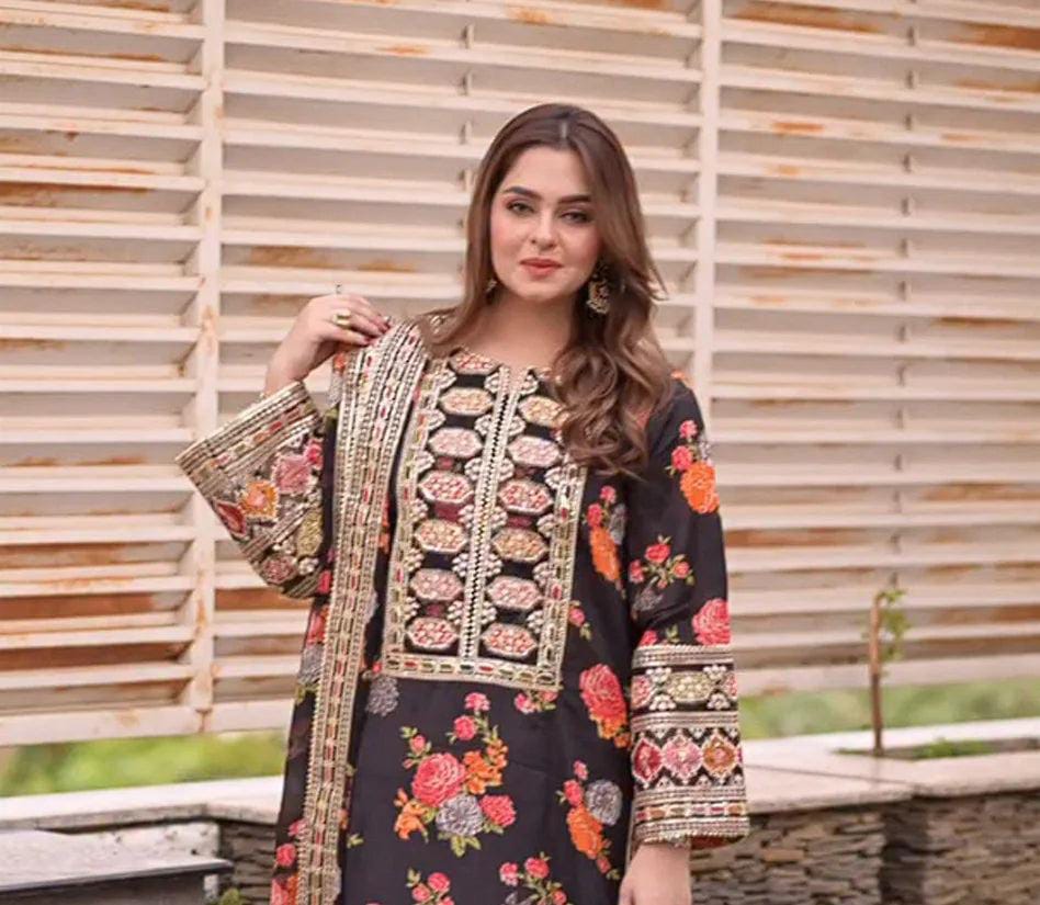 *Presenting Aneel's Most Viral Design of TikTok Now Available in Luxury Embroidered*  Fabric *Shemoz Silk Suit with Ready to Wear Embroidered Shawl