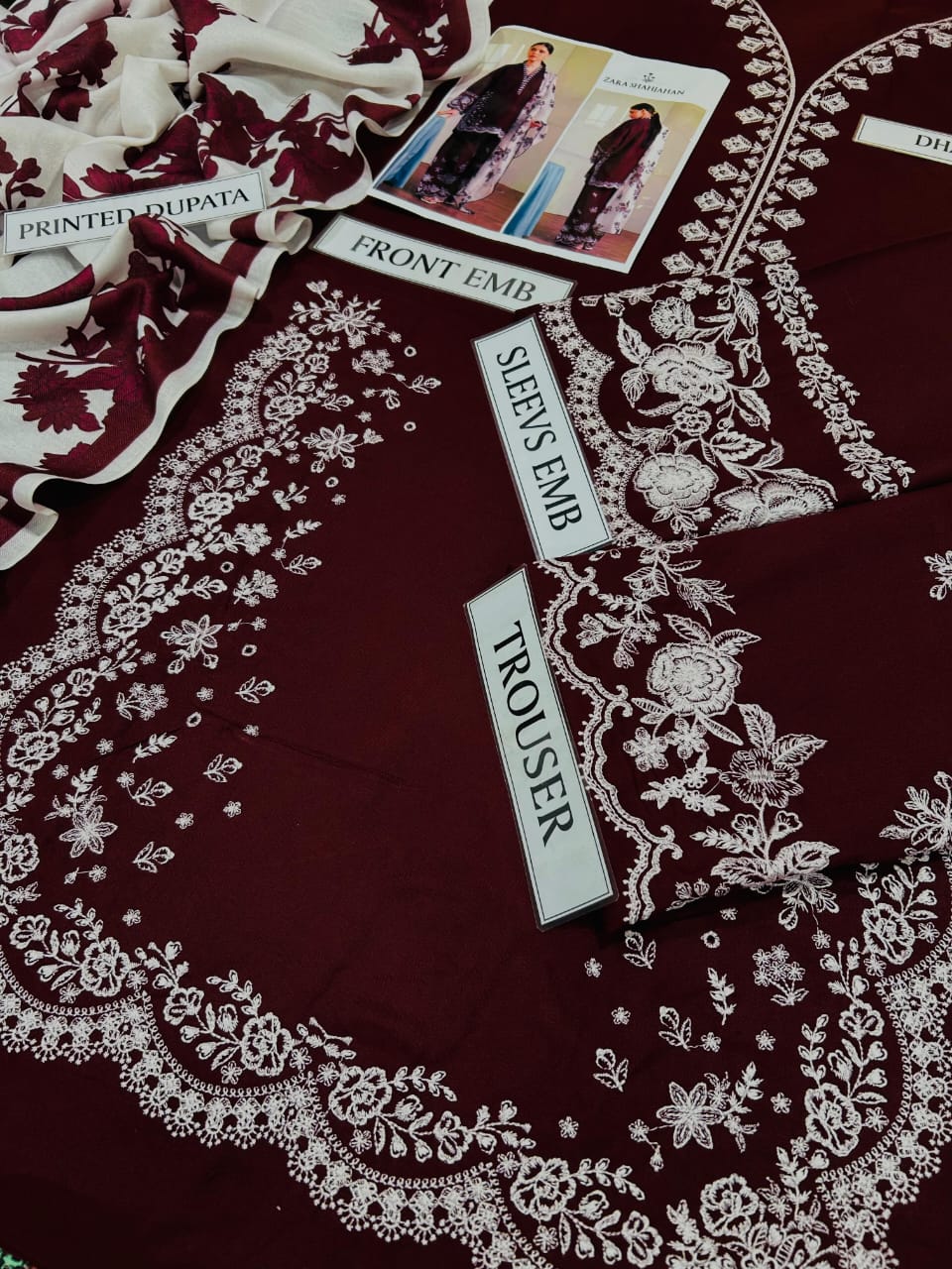 *Present ZaraShahjhan Brand Luxury Embroidered Article*  *Winter Collection 2025* Fabric *Premium 3-piece Dhanak Suit with Wool Shawl - Image 4