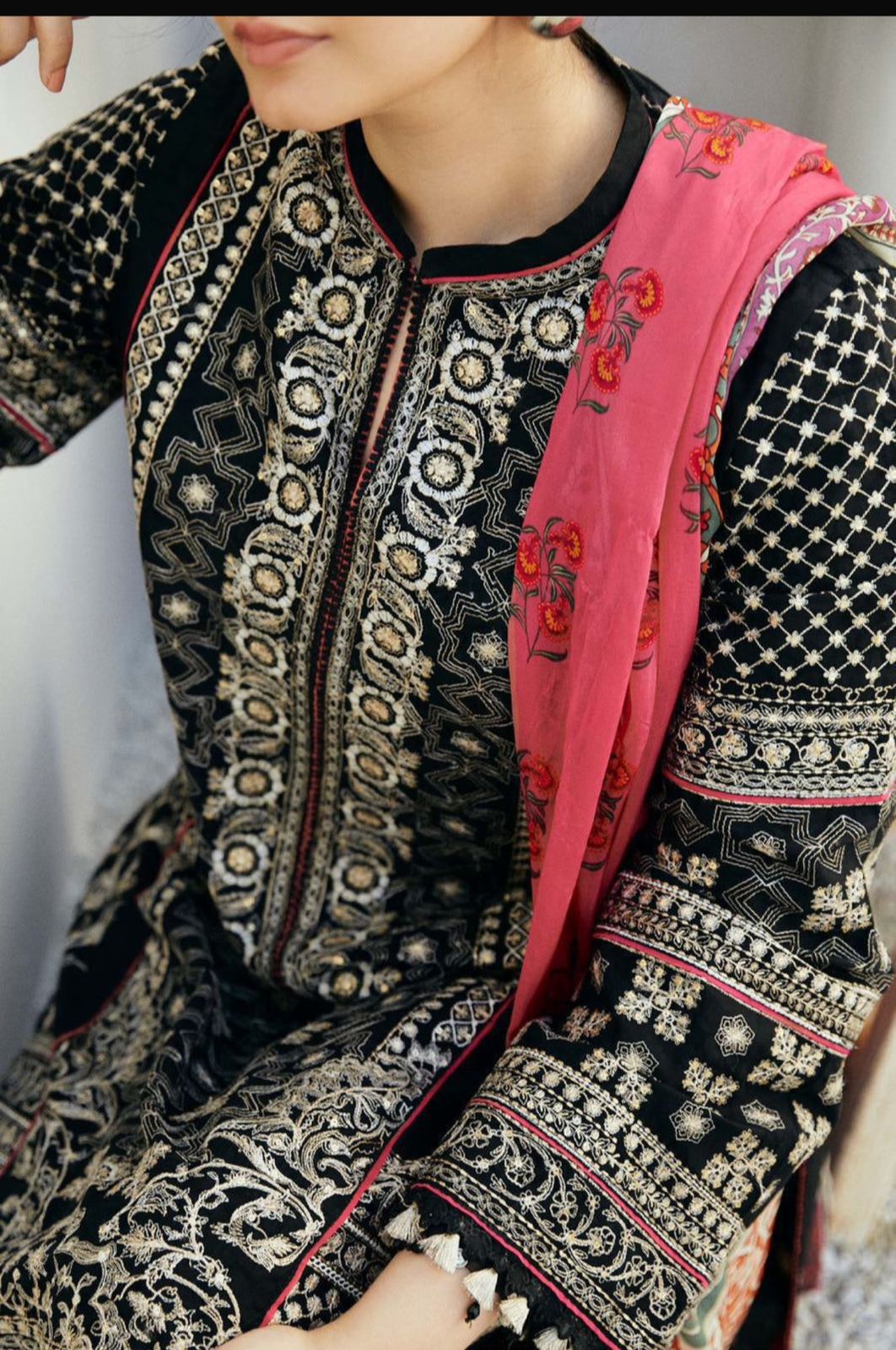 *_❄️WINTER COLLECTION ❄️_*           *ALHAMDULILAH* *ZARA COCO* 3pc Wedding Winter Collection - Image 3