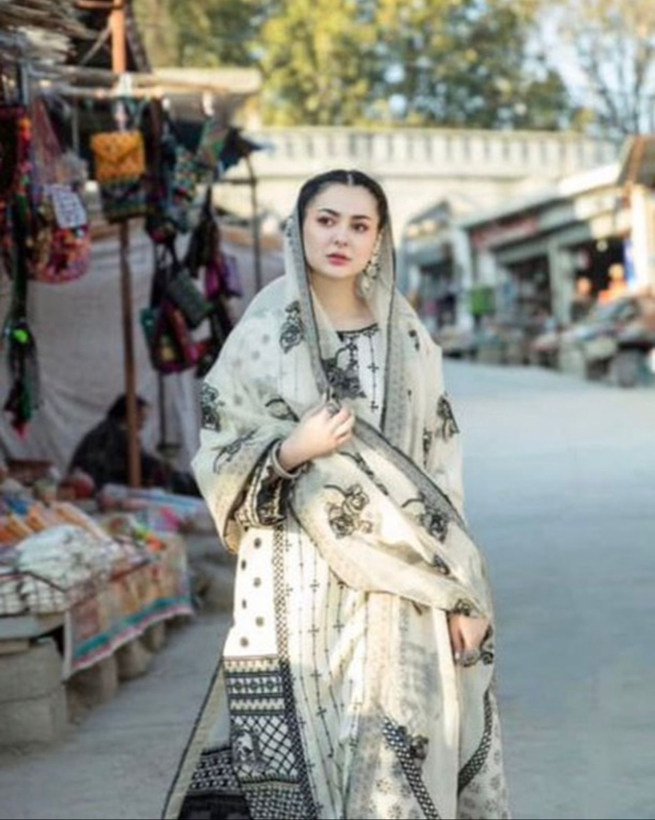 *Presenting Qalamkar Brand Luxury Embroidered Article*  *Winter Collection 2025