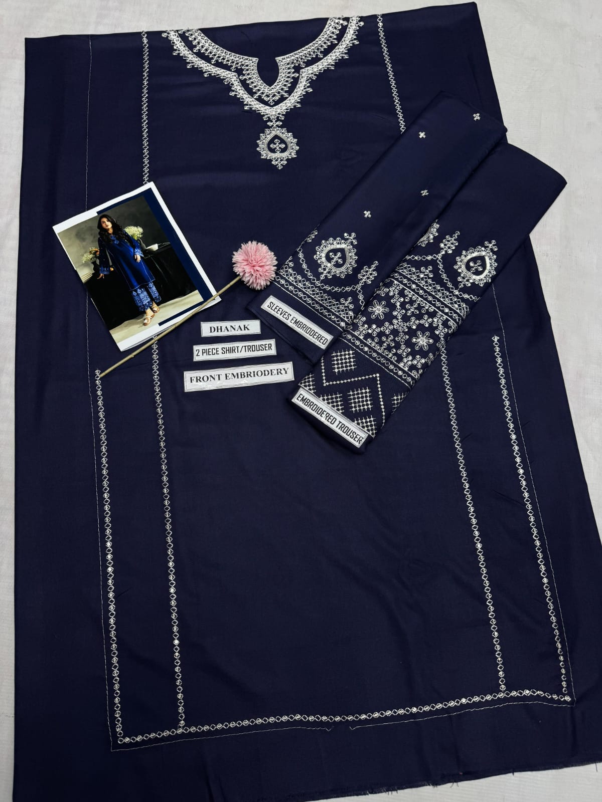 *Presenting Batiq Brand Luxury 2pc Embriodered Collection*  *Winter Collection 2025* - Image 5