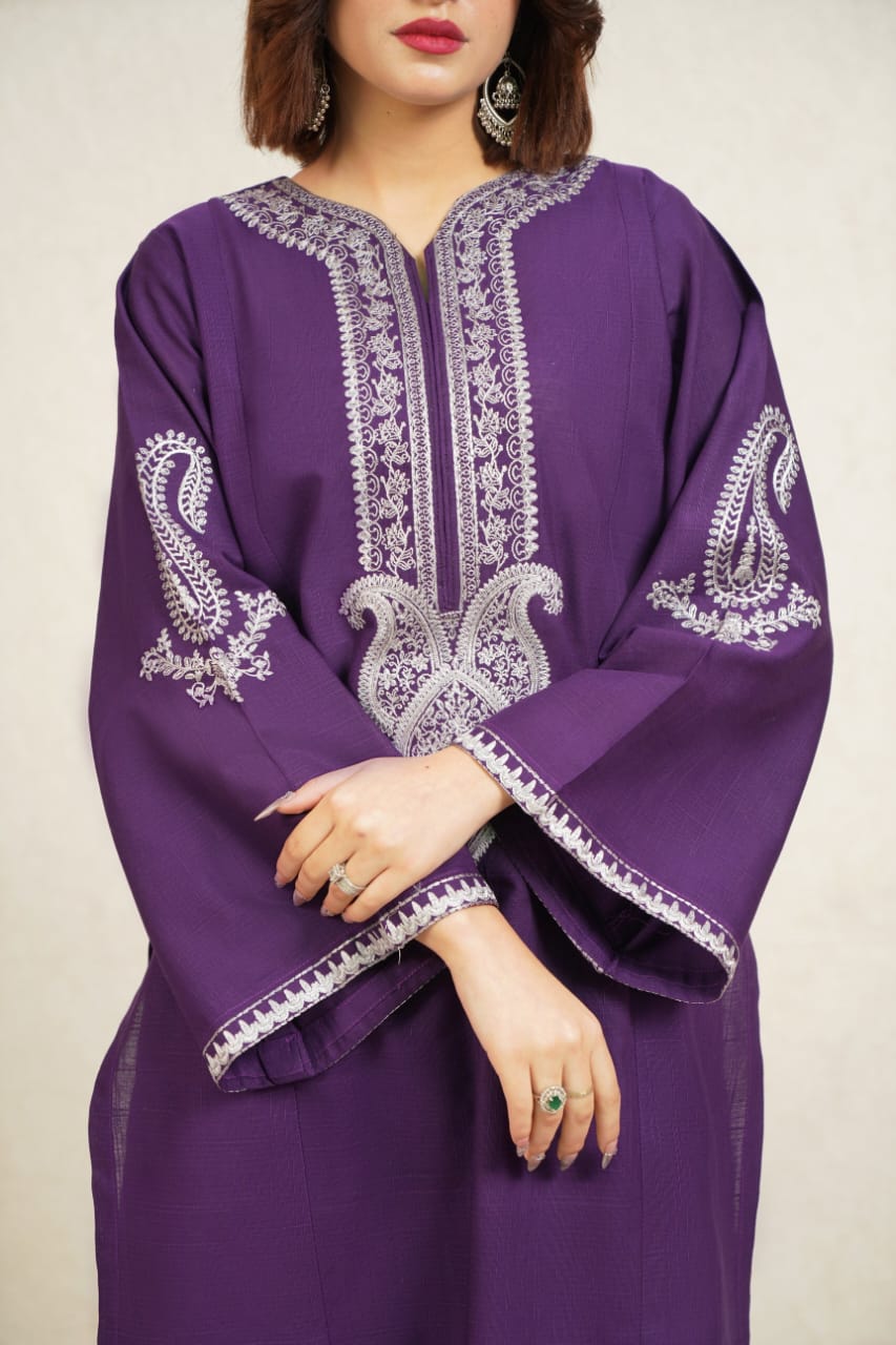 *Presenting Urge Brand Luxury 2pc Embriodered Collection*  *Winter Collection 2025 - Image 5