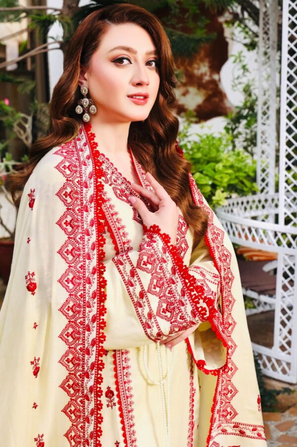 *_❄️WINTER COLLECTION ❄️_*           *ALHAMDULILAH* *ANEELA* 3pc